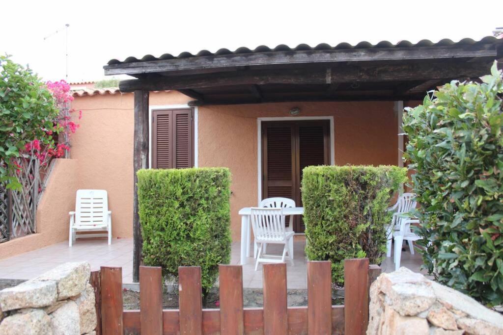 Casa Di Lu' - Bilocale Con Giardino - Porto Pollo Apartment Bagian luar foto
