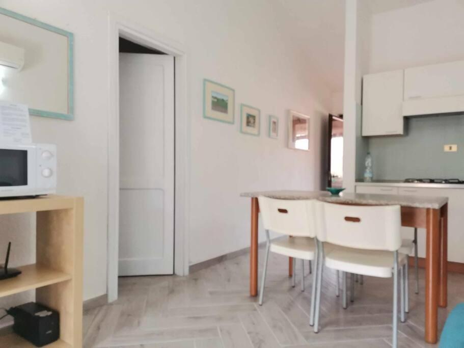 Casa Di Lu' - Bilocale Con Giardino - Porto Pollo Apartment Bagian luar foto