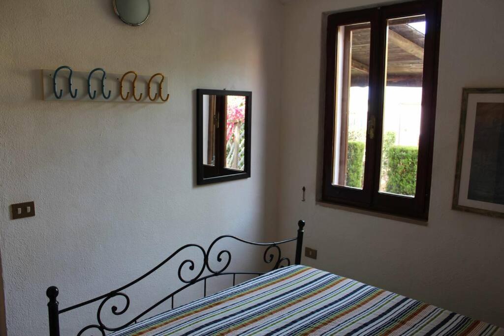 Casa Di Lu' - Bilocale Con Giardino - Porto Pollo Apartment Bagian luar foto